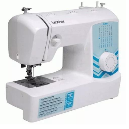 MAQUINA FAMILIAR XL2800