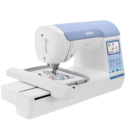 MAQUINA BORDADORA PE900