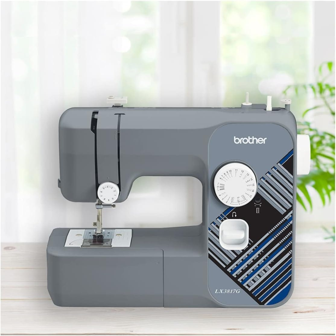 MAQUINA FAMILIAR 17 PUNTADAS GRIS	LX3817G